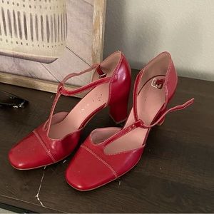 Red T Strap Gianni Bini Vintage heels